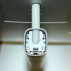 72050★Dell 23.8型液晶モニター U2422H 【フルHD/IPSパネル/HDMI1.4x1/2022年製】の画像