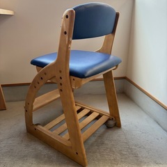 学習イス　コイズミ　4ステップチェア  修理箇所ありの画像