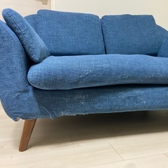 茅ヶ崎【美品】処分値下げ Noce 2人掛けソファ 使用歴1年 お譲りします】NOCE 2人掛けソファ (かもゃん) 尻手のソファ《2人掛け