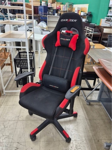 DXRacer　ゲーミングチェア