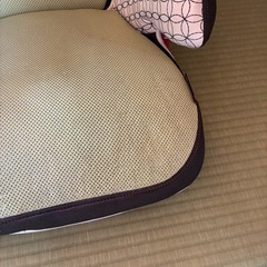 トヨタ純正ジュニアシートの画像
