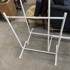 【1点¥500〜¥1,000】ハンガーラックの画像