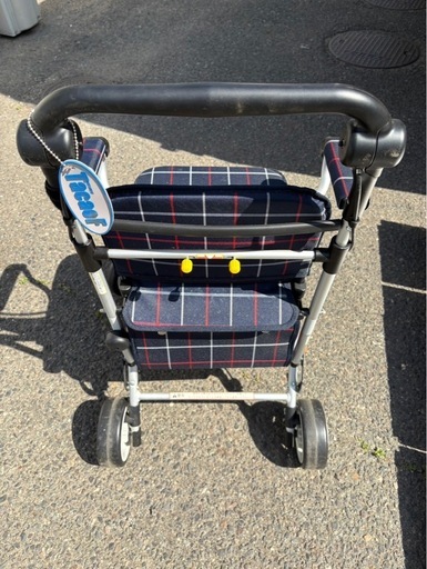 #335 シルバーカー　新品未使用！