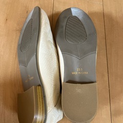 パンプスの画像