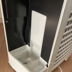 シャープ 加湿空気清浄機 KC-A50-Wの画像