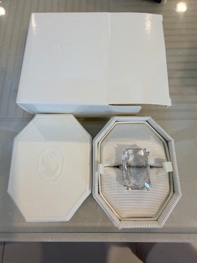 美品　スワロフスキー大ぶりリング