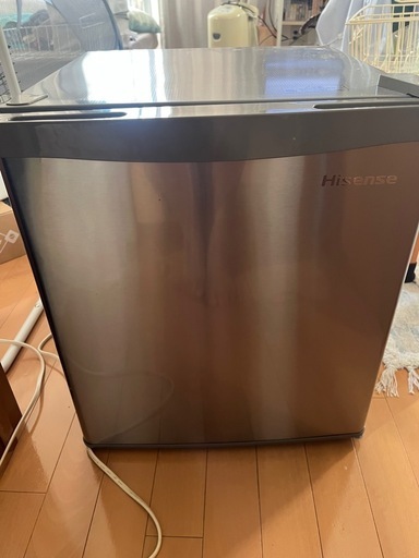 小型　冷蔵庫　