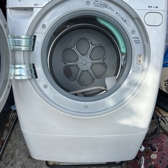 ドラム式洗濯機　ご入り用の方おられますか？😅の画像