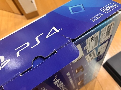 値下げ　PS４本体とコントローラー２つセット