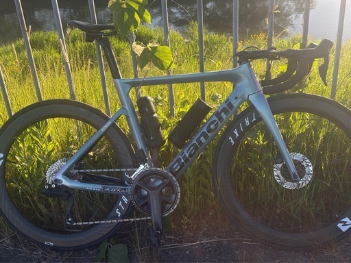 Bianchi ARIA サマータイムドリーム (ジョニー) 宝塚のロードバイクの