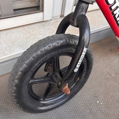 Strider Classic 12インチ ストライダー 赤の画像
