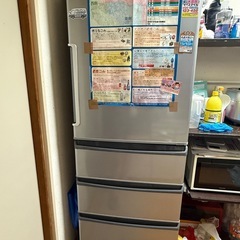 冷蔵庫355Lの画像