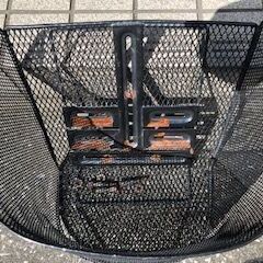 SA36J ジョグで使用していた前カゴの画像