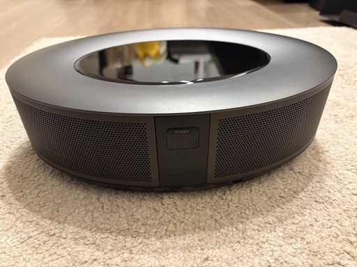 プロジェクター　Nebula Cosmos Max とプロジェクター用三脚のセット