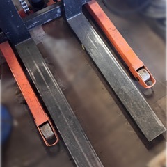 【引取りのみ】手動フォークリフト／ハンドリフト／2000kg／2t／荷物運搬の画像