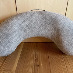 エルゴ　　授乳クッションの画像