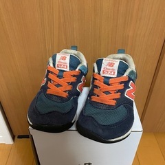 ニューバランススニーカー　16cmの画像