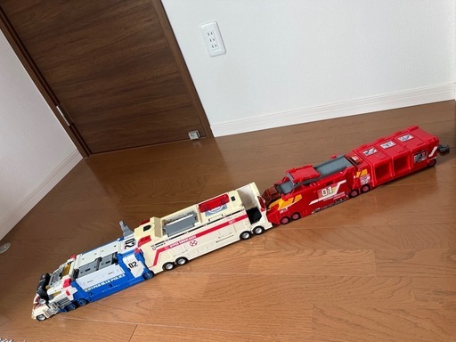 トミカハイパーブルーポリス＆ハイパーレスキュー＆ハイパー
