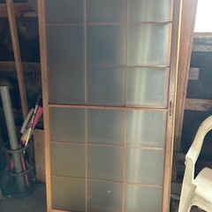 昭和レトロ 木製建具 すりガラス引き戸の画像