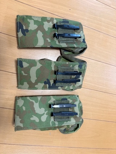 超希少品！89式 弾納　マガジンポーチ　陸自迷彩　　3本セット　バラ売りも可能