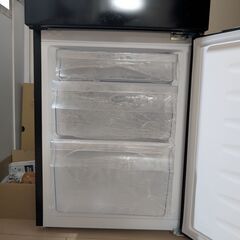 【🔥早い者勝ち🔥】2022年製 Hisense 175L 冷蔵庫｜省エネ・美品｜一人暮らし最適の画像