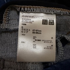 UNIQLO マタニティスキニー　　　　　　の画像