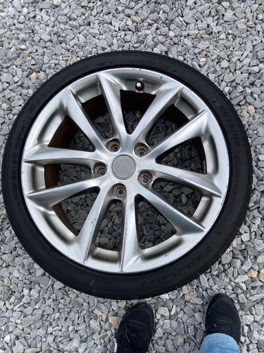 V36スカイライン純正ホイール