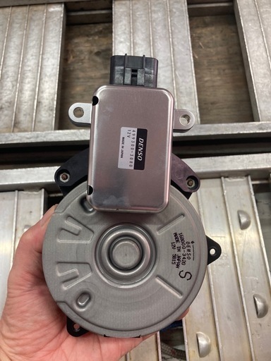 三菱ミニカラジエターファンモーター