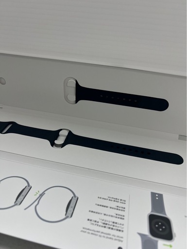 激安　Apple Watch  SE 第2世代　GPSモデル　40mm　