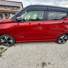 日産デイズSハイブリッドの画像