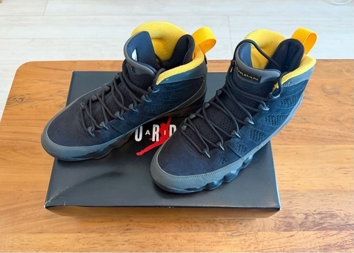 AIR JORDAN 9 RETRO UNIVERSITY GOLD 27cm