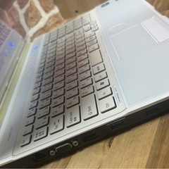 富士通　ノートPC サクサク動くCorei7 SSD275GB Office付きの画像
