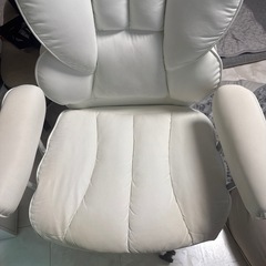 SKYE ゲーミングチェアの画像