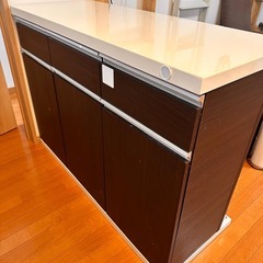 ニトリ　カウンターテーブルの画像