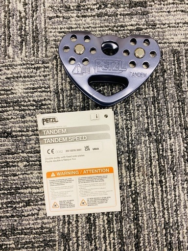 【新品未使用】PETZL TANDEM SPEED P21SPE 8個セット