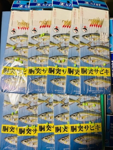 胴突サビキ 100パックセット！釣り針 王冠針 サビキ仕掛け 分割販売可能です。