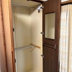 桐箪笥　　タンス　クローゼットの画像