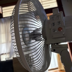 扇風機　リモコン付きの画像