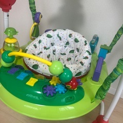 はらぺこあおむし ジャンパー 大型玩具の画像