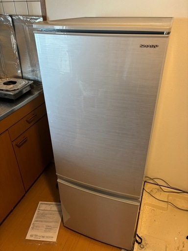 SHARP 2ドア冷蔵庫 167L 2019年製 5000円 (綿田翔) 鷹野橋のキッチン