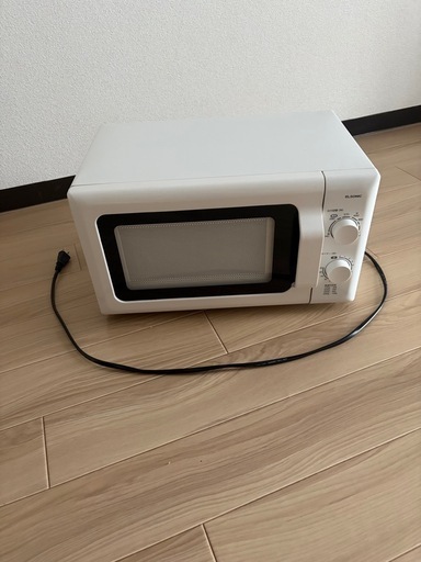 電子レンジ (斉藤) 恋ヶ窪のキッチン家電《電子レンジ》の中古あげます 電子レンジ (斉藤) 恋ヶ窪のキッチン家電《電子レンジ》の中古あげます