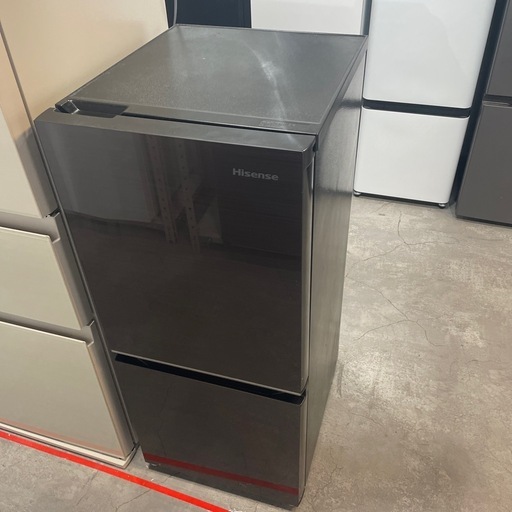 Hisense 2023年製135L 冷凍冷蔵庫（ID2176） (トレジャーマーケット