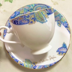 NARUMI ミラ・ショーン カップ  &ソーサ 2点セットの画像