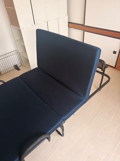 折りたたみベッド　シングル　リクライニング可能　キャスター付き　厚手　寝具　札幌　リサイクルれお
