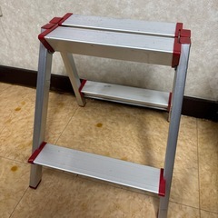 アルミ　脚立　2段　コンパクトの画像