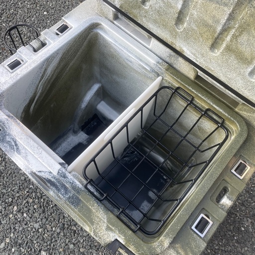 クーラーボックス 45l