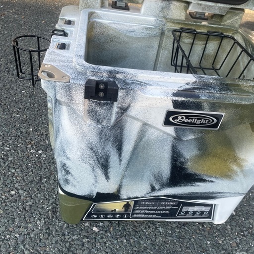 クーラーボックス 45l