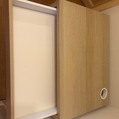 IKEA 机 デスク ミッケの画像