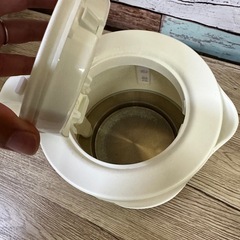 電気ポットの画像