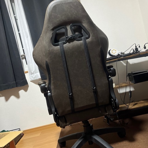 【美品・動作確認済】Dowinx ゲーミングチェア ブラウン（オットマン・マッサージ機能付き）